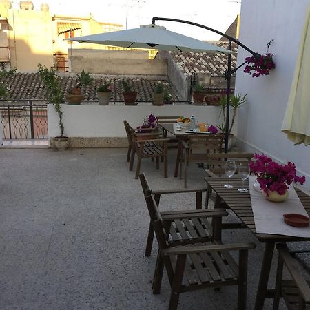 Villa Case Vacanze Le Rose Noto Exterior foto
