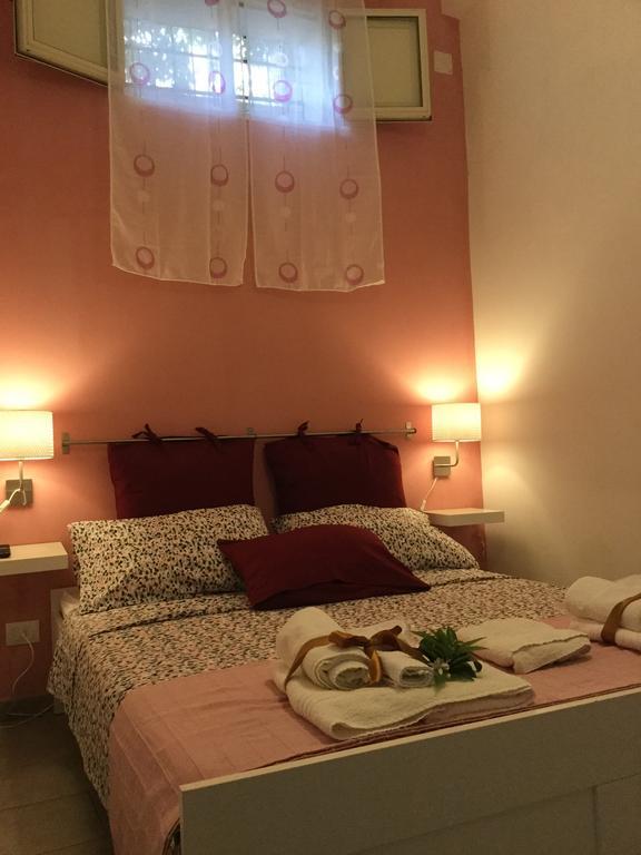 Villa Case Vacanze Le Rose Noto Exterior foto